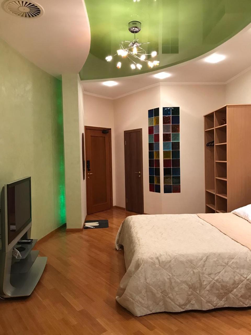 Apartments On Liuteranska Str. Kiev Luaran gambar